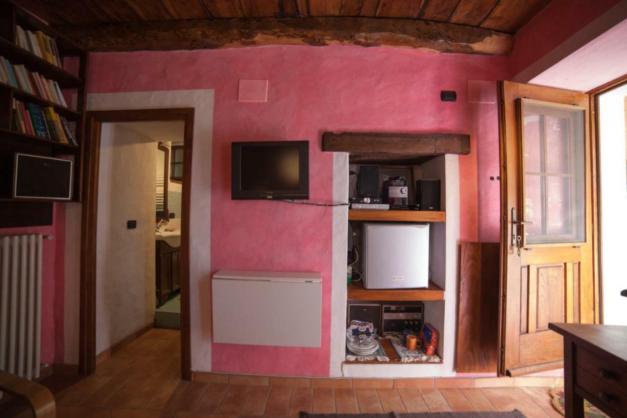 卡尼洛瑞维拉La Vecchia Casa Rosa公寓 外观 照片